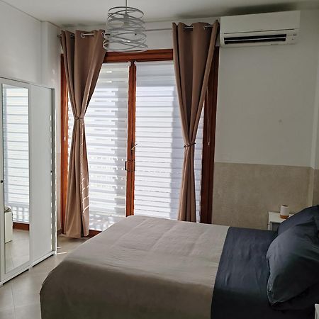 Casalmare Sabina Apartment Ventimiglia Ngoại thất bức ảnh